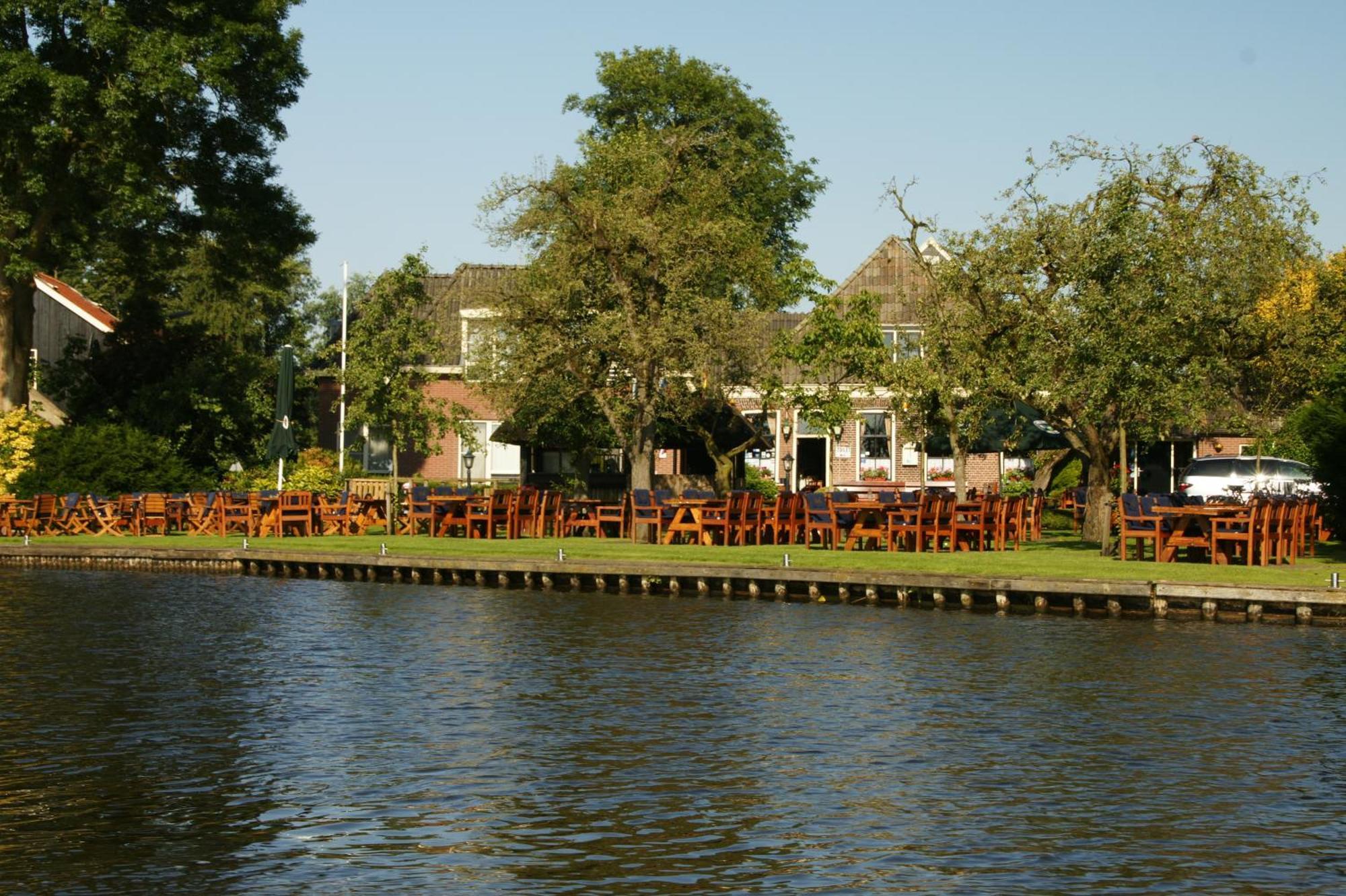 Hotel - Restaurant - Cafe- Geertien Blokzijl Exterior photo